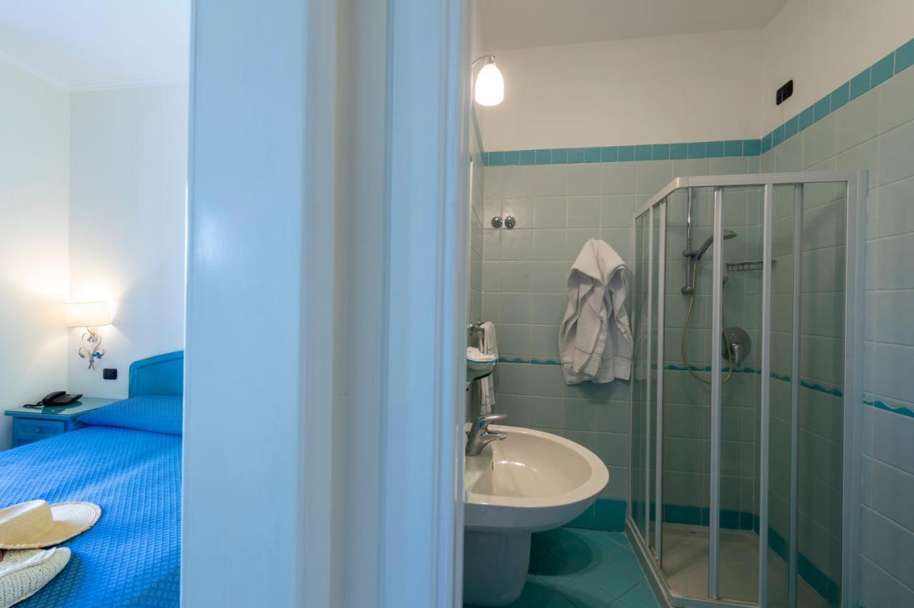 Hotel La Pergola Amalfi Luaran gambar